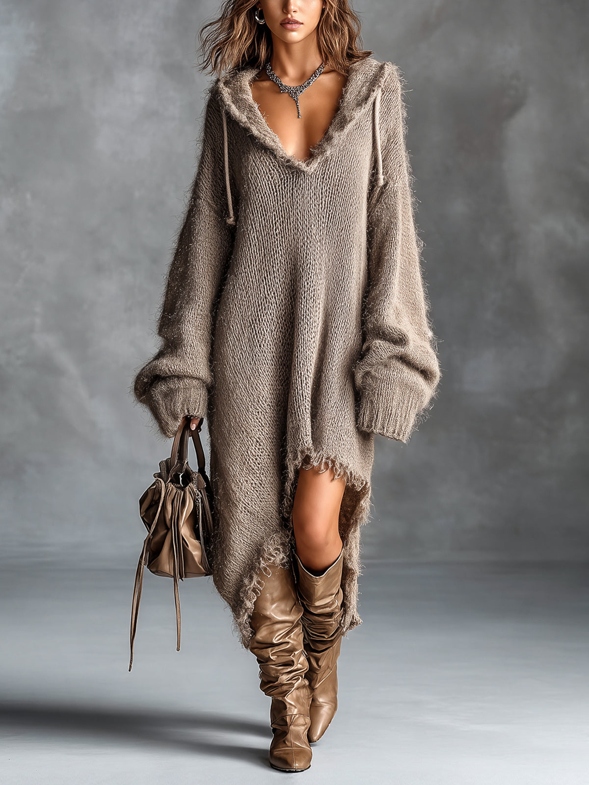 Chiara | Robe midi à capuche