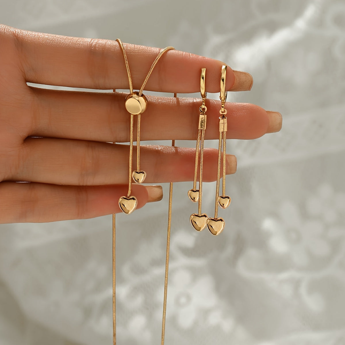 Rosalie | Set Collier Pendentif Cœur Ajustable & Boucles d'Oreilles