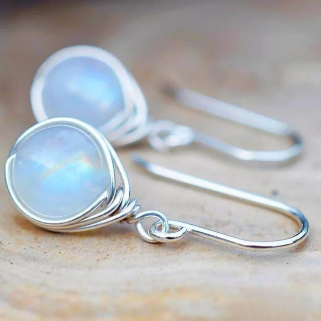 Céleste | Boucles d'Oreilles Pierre de Lune Intemporelles