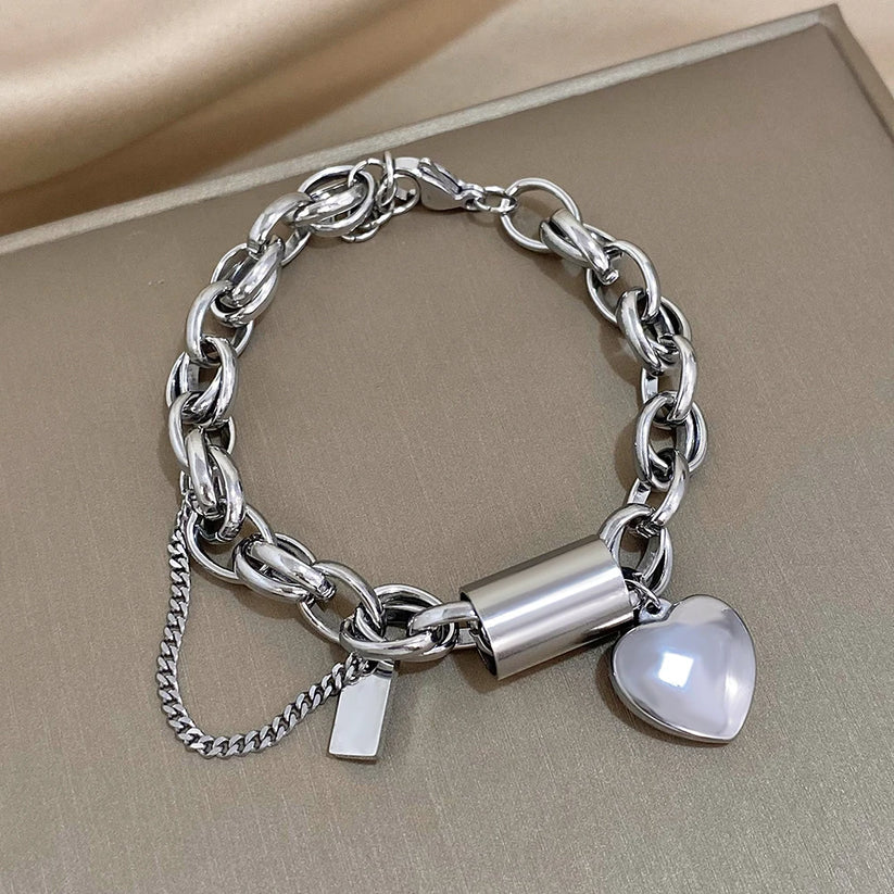 Juliette | Bracelet Chaîne Dorée Cœur