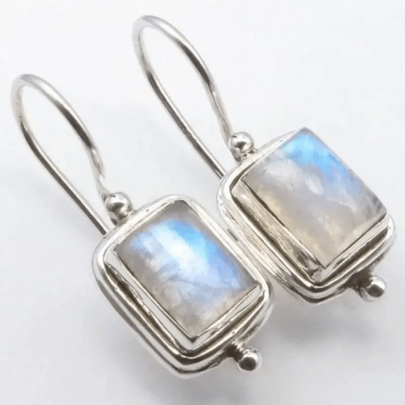 Lucile | Boucles d'Oreilles Pierre de Lune Dorées Carrées