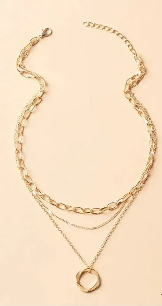 Héloïse | Collier Chaîne Dorée Superposée & Pendentif