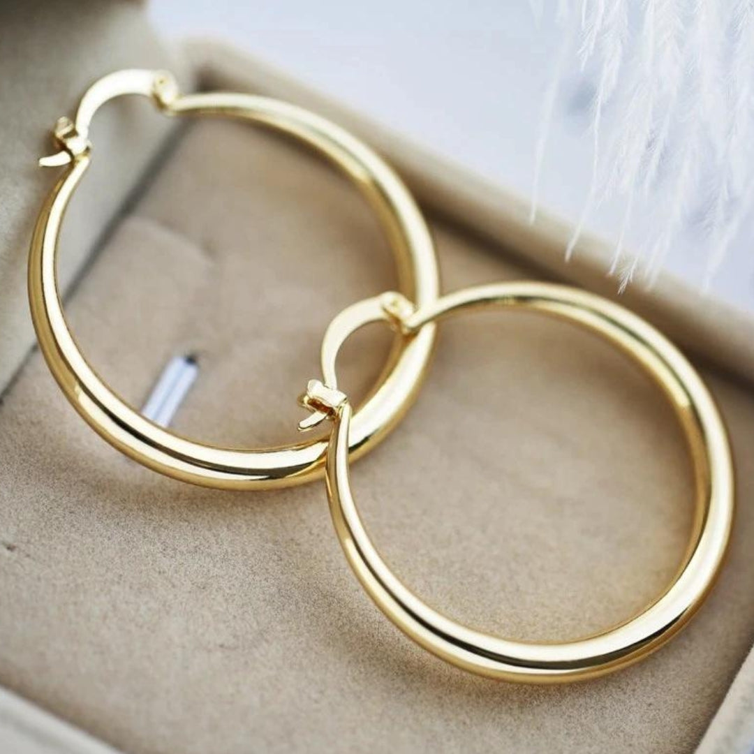 Clémence | Boucles d'Oreilles Dorées Intemporelles