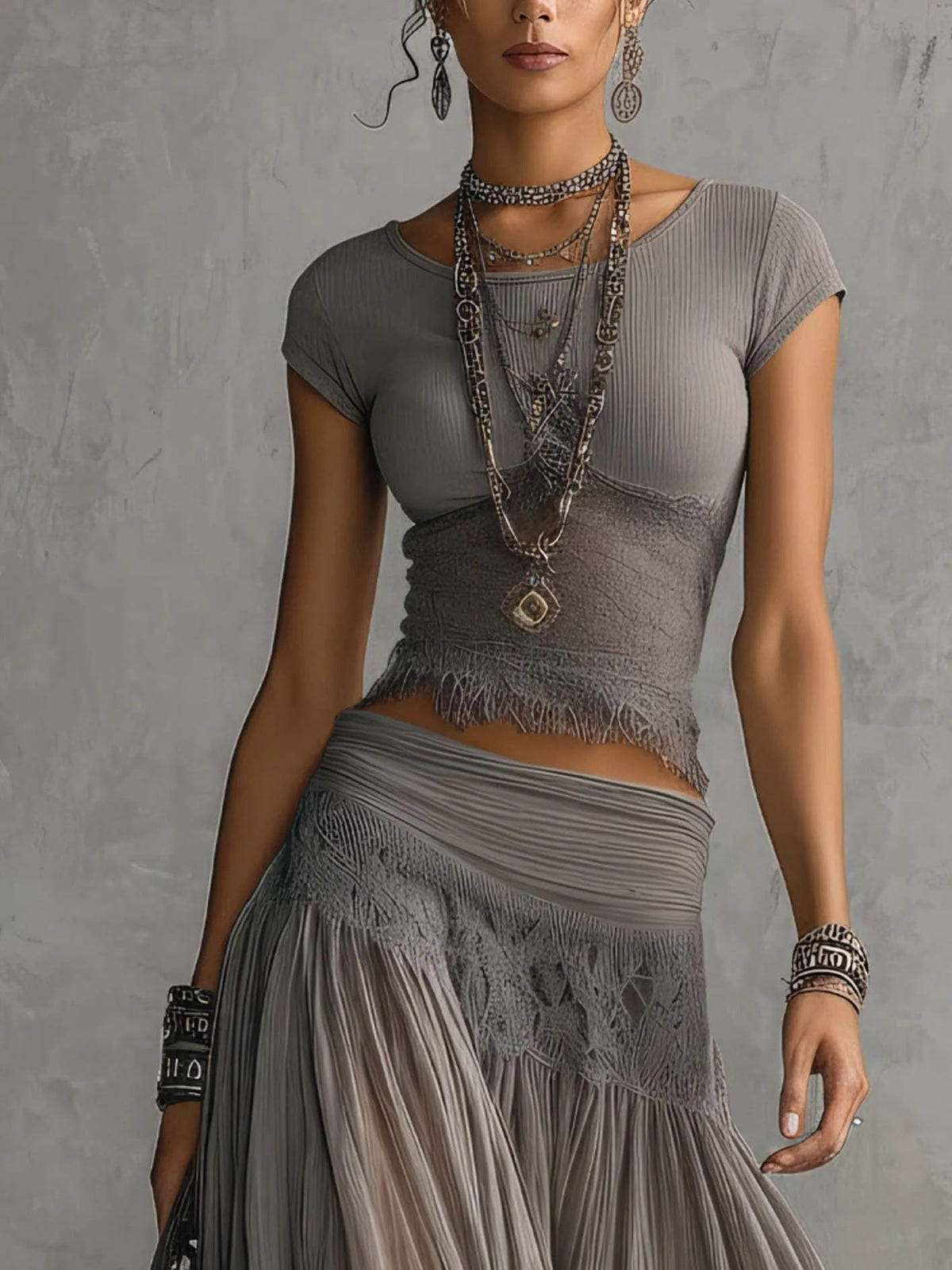 Marianne | Ensemble Top Gris Transparent et Jupe Maxi Plissée