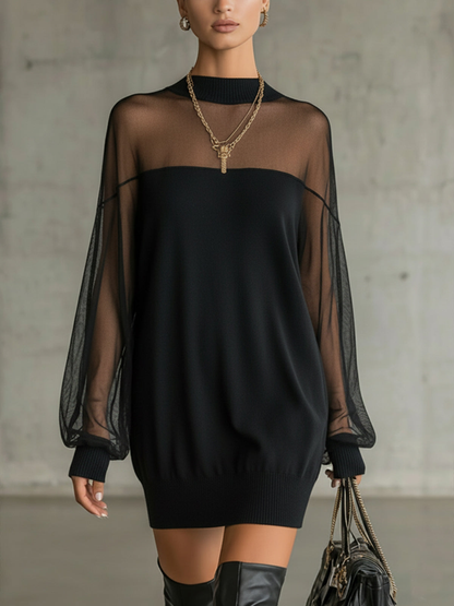 Domitille | Mini Robe Noire, Manches Transparentes, Col Haut