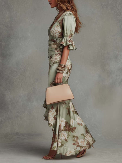 Anne | Robe longue asymétrique verte à col en V, manches bouffantes et imprimé floral