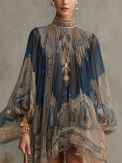 Agathe | Robe courte asymétrique bleu marine à col montant et imprimé baroque