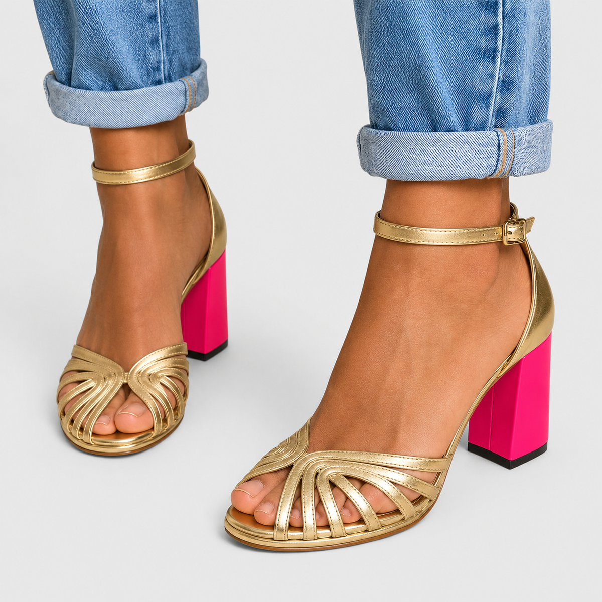 Noelyrah | Talons Sophistiqués