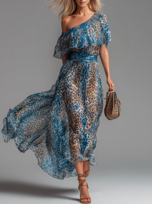 Sauvage | Robe longue à imprimé léopard et épaules dénudées