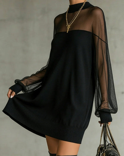 Amélie | Mini Robe Noire Élégante à Manches Transparentes