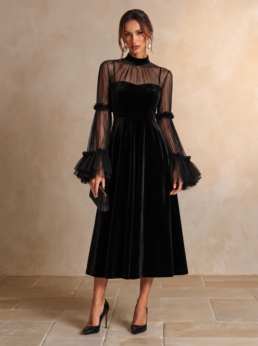 Stéphanie | Robe Midi Plissée Noire à Détails Transparents